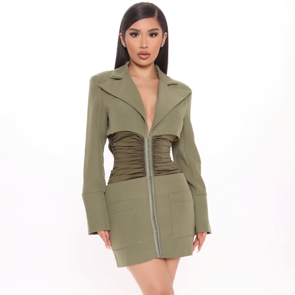 Blazer dress in Olive Green✨🫒